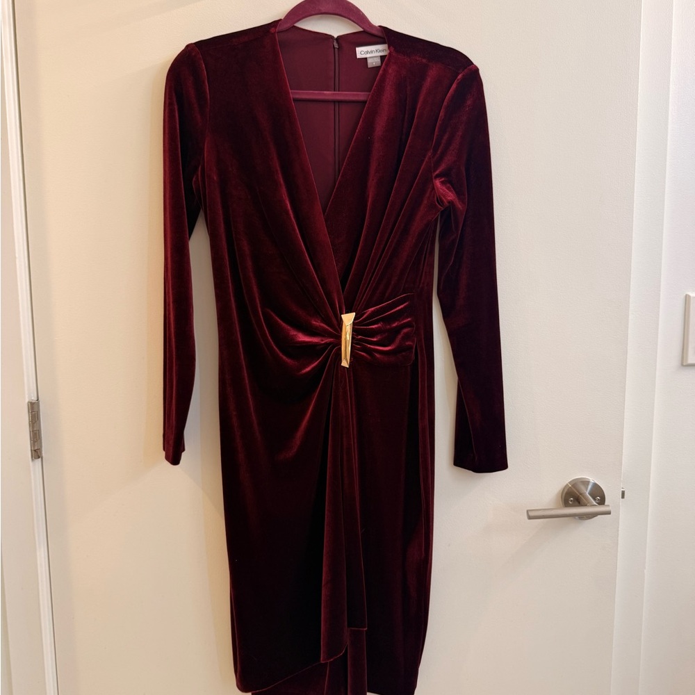Calvin Klein Burgundy Velvet Long Sleeve Dress - Picture 1 of 8